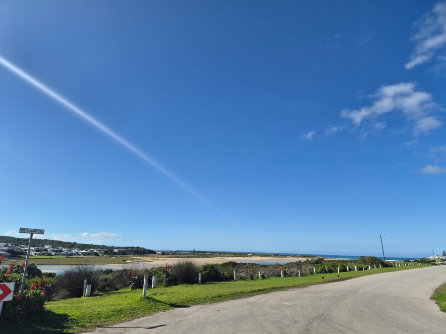 6 Bedroom Property for Sale in Stilbaai Wes Western Cape